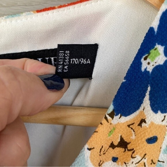 Lauren Ralph Lauren Faux Wrap Dress - Size 8 - EUC - Picture 7 of 11